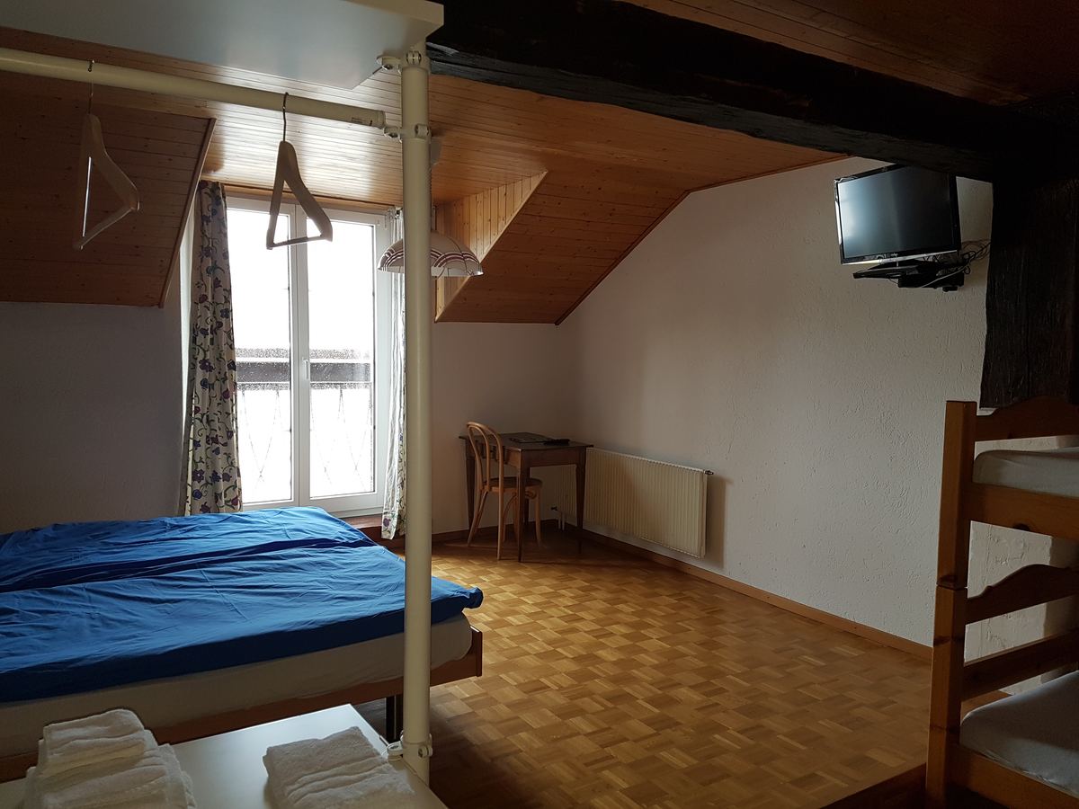 Chambre standard avec lit superposé